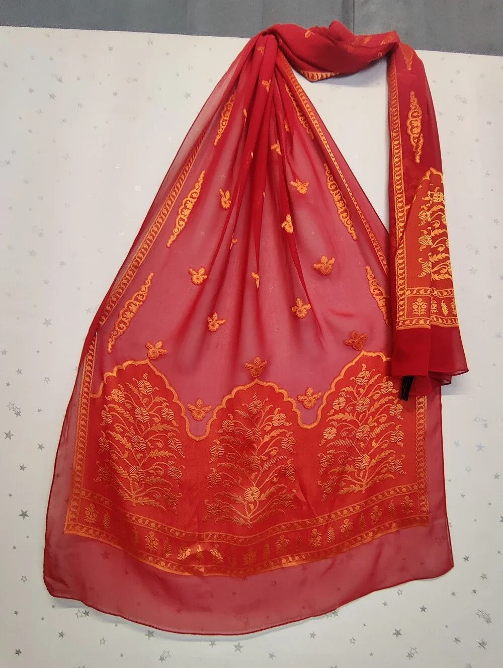 The Metropolitan Museum of Art Silk Blend Scarf Wrap Red Gold Orange 24x80